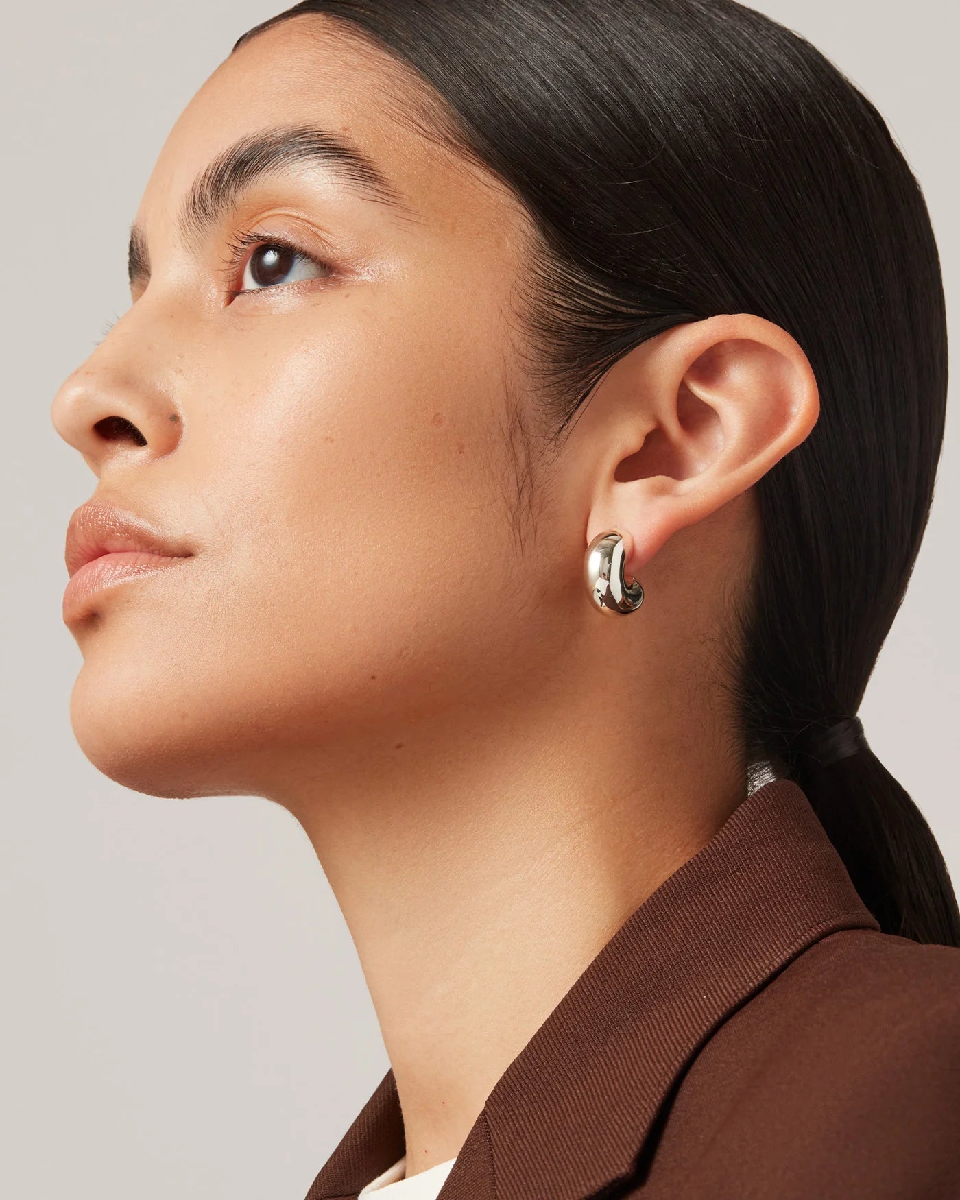 JENNY BIRD Tome Hoops Medium